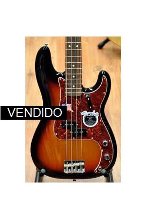 Fender American Vintage 62 Precision Fender American Vintage 62 Precision